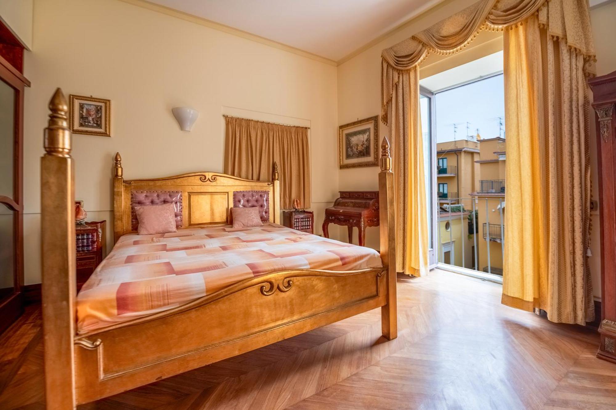 Апартаменты Palazzo Ammone - Sedil Dominova Сорренто Экстерьер фото